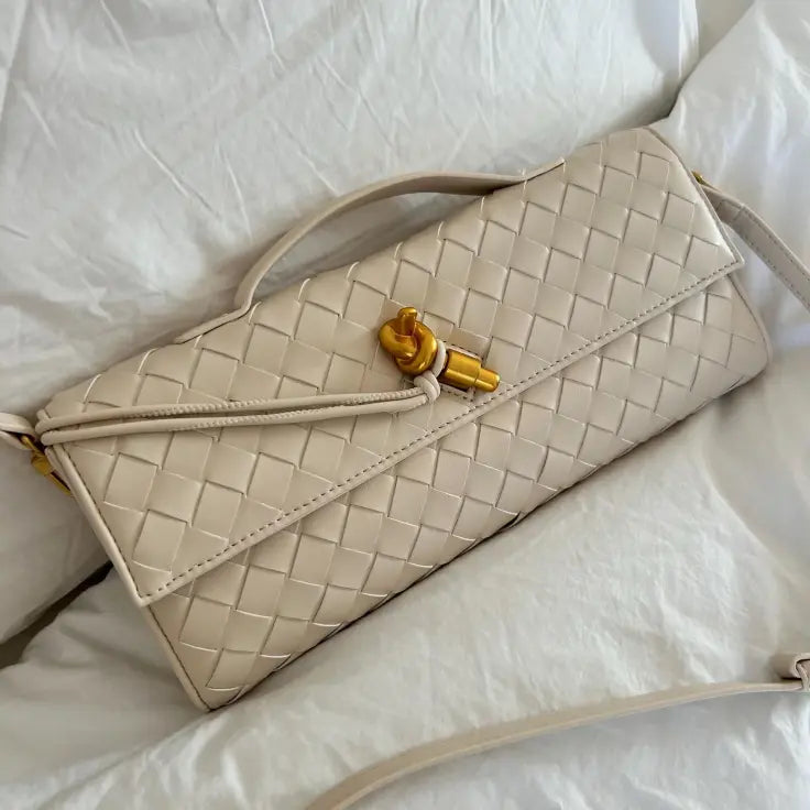 Lítil Vefnaðar Clutch Taska – Stílhrein og Fullkomin fyrir Léttar Útfarir Snjall Tæki